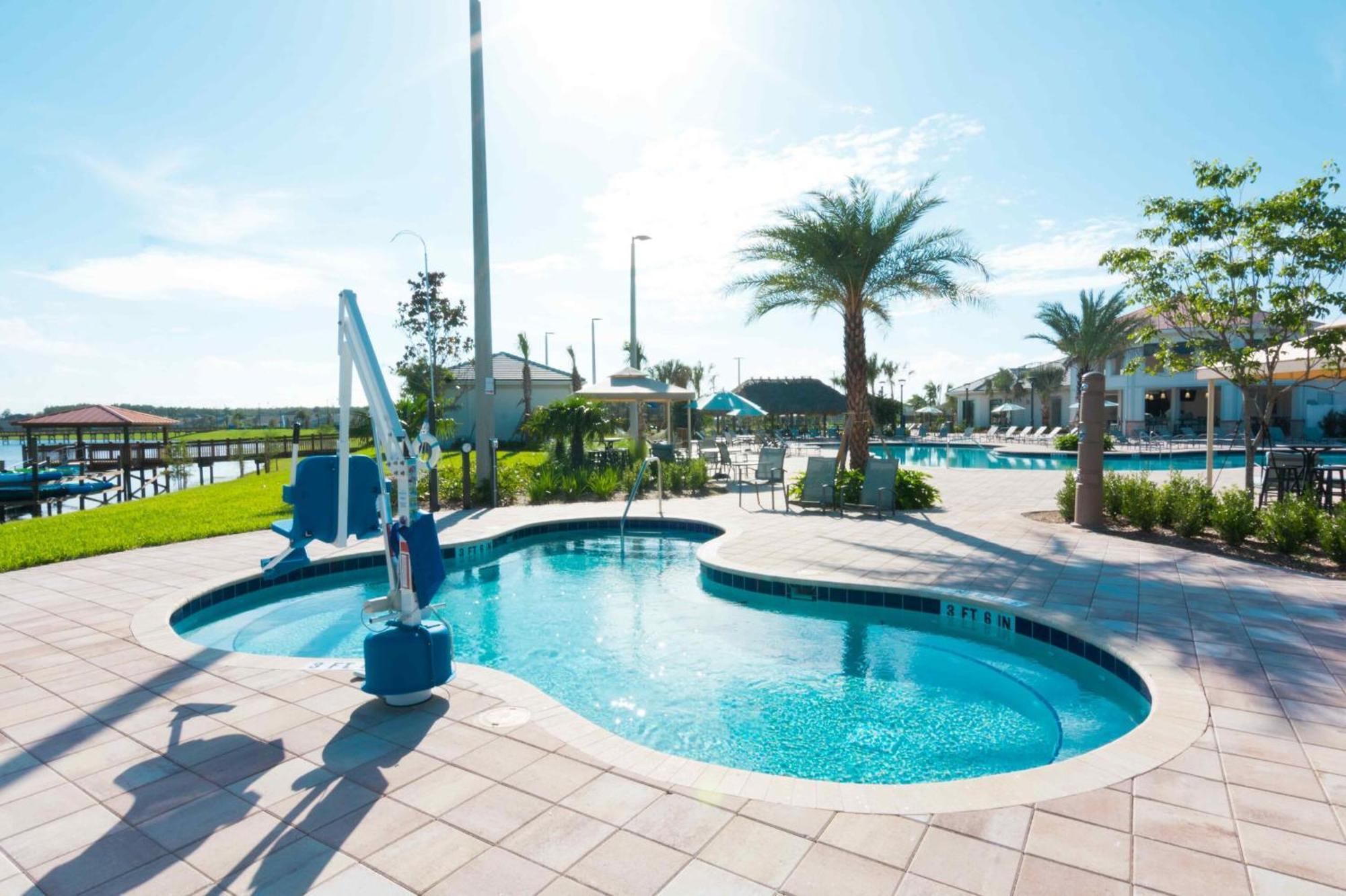 Luxury 5Br Home - Pool & Hot Tub - Near Disney キシミー エクステリア 写真